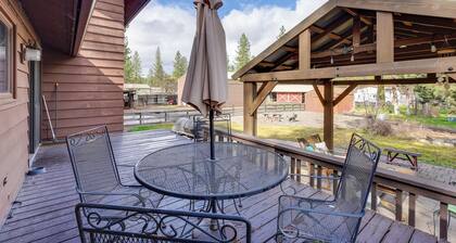 On-site Access to Spokane River: Home w/ Fire Pit!
