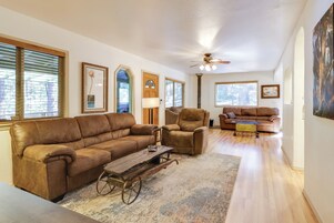 House (2 Bedrooms) | Interior