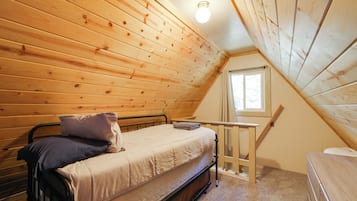 House (1 Bedroom) | Interior