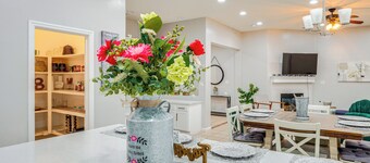 8 Mi to Beach Park: Bakersfield Gem w/ Yard!