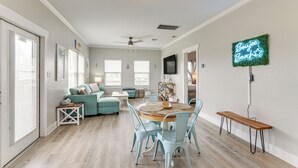 House (2 Bedrooms) | Front of property
