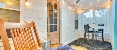 House (1 Bedroom) | Interior