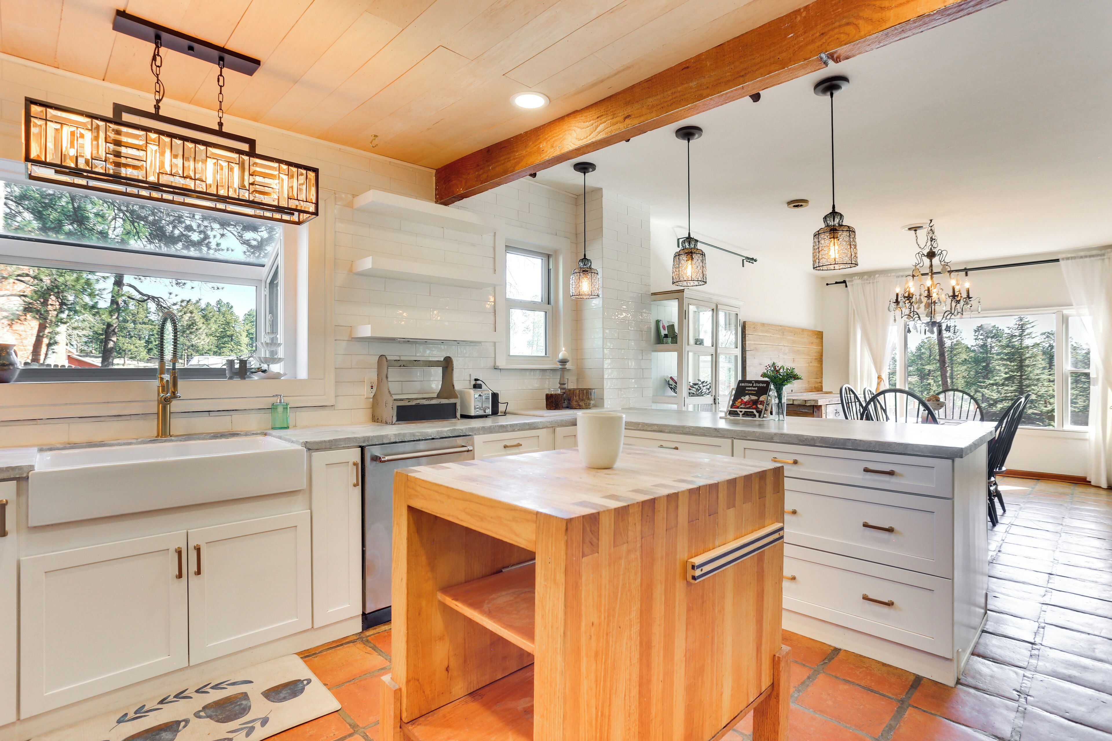 บ้านพัก (4 Bedrooms) | ภายใน