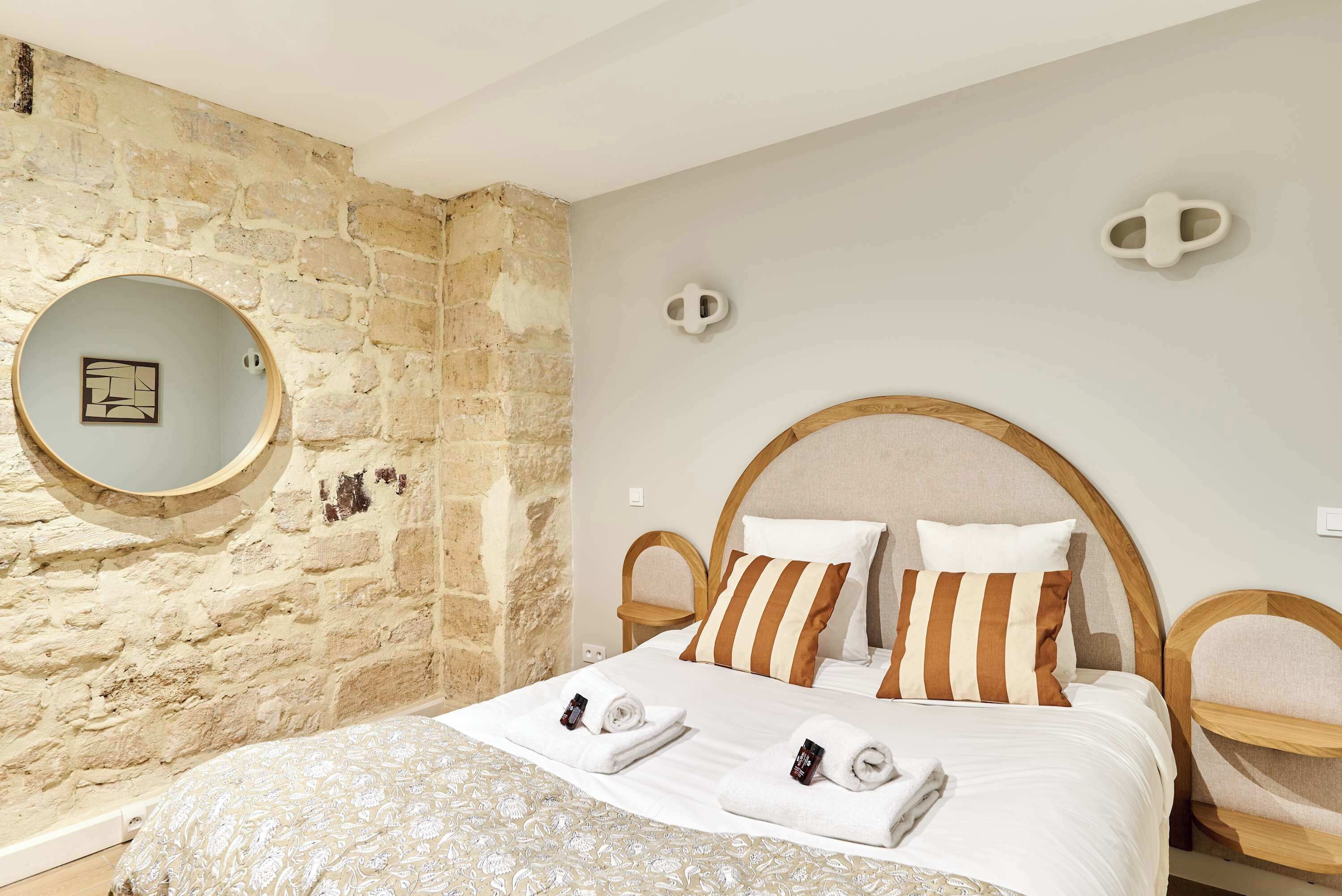 2 chambres, bureau, fer et planche à repasser, Wi-Fi