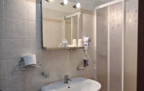 Room, 1 Bedroom | Bathroom - Room-single Room for Bike Lovers in B&b- (Porto Viro)
