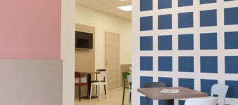 Room-single Room for Bike Lovers in B&b-