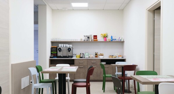 Room, 1 Bedroom | Dining - Room-single Room for Bike Lovers in B&b- (Porto Viro)