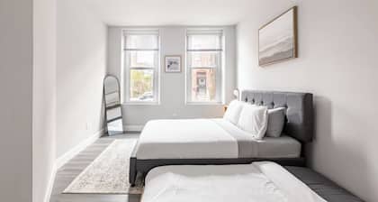 Chic & Cozy Philly Stay in City Center