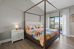 2 slaapkamers, een bureau, een strijkplank/strijkijzer, wifi