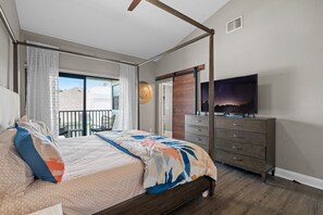 2 soverom, skrivebord, strykejern/-brett og wi-fi