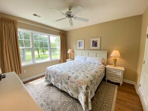 2 dormitorios, tabla de planchar con plancha, wifi gratis y ropa de cama