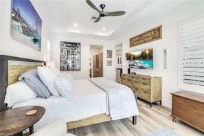 3 bedrooms, desk, iron/ironing board, WiFi