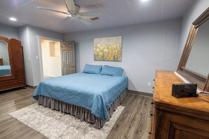 4 Schlafzimmer, Bügeleisen/Bügelbrett, WLAN, Bettwäsche