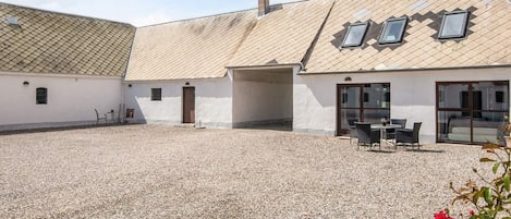 House | Exterior