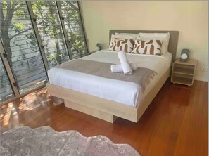 4 camere, ferro/asse da stiro, Wi-Fi, lenzuola