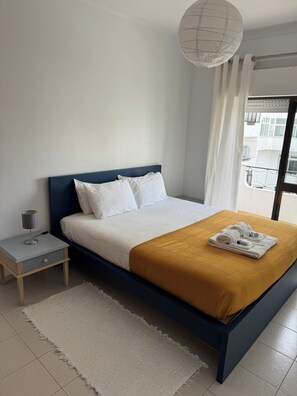 2 Schlafzimmer, Zimmersafe, Bügeleisen/Bügelbrett, kostenloses WLAN