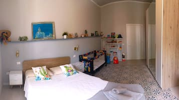 2 bedrooms, desk, iron/ironing board, travel crib