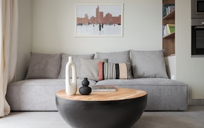 Classic Apartment, Balcony, City View | Living room - Athens Luxury Ethereal View (Zografos)