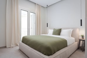 Classic Apartment, Balcony, City View - Athens Luxury Ethereal View (Zografos)