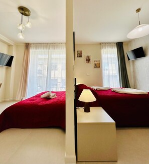 Apartamento luxo, sacada, vista para a cidade | Área de estar