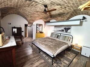 5 Schlafzimmer, WLAN, Bettwäsche