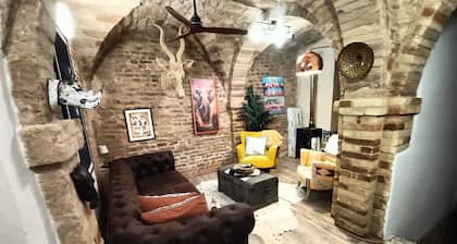 Ground Floor Apartment in Historic Town Centre