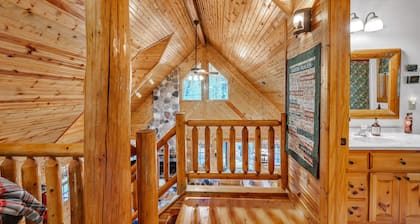 Woodlands Cabin Retreat In Oxford 2 Bedroom Cabin