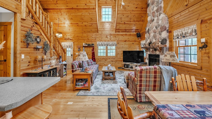 Woodlands Cabin Retreat In Oxford 2 Bedroom Cabin