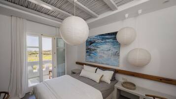 3 chambres, bureau, Wi-Fi gratuit, draps fournis