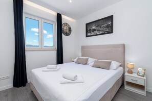 3 Schlafzimmer, Bügeleisen/Bügelbrett, WLAN, Bettwäsche