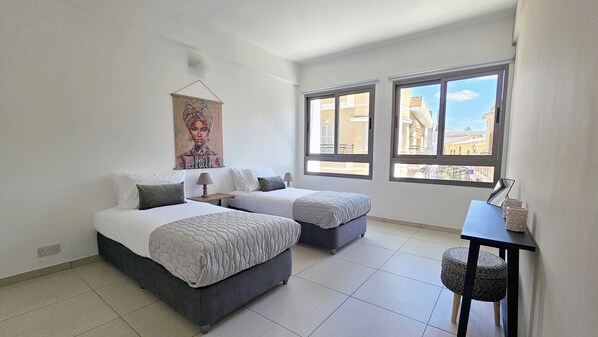 1 chambre, rideaux occultants, fer et planche à repasser, Wi-Fi gratuit