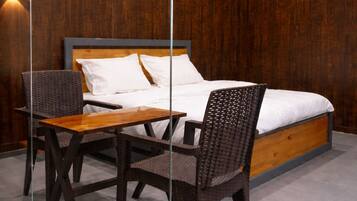 Deluxe Double Room | 1 bedroom, free WiFi, bed sheets