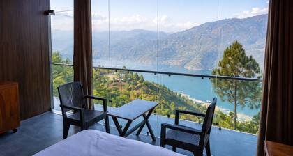 Ekaiva Resort, New Tehri : A Boutique Lake View Hotel
