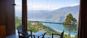 Ekaiva Resort, New Tehri : A Boutique Lake View Hotel