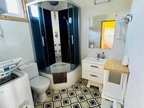 Ferienhaus | Badezimmer