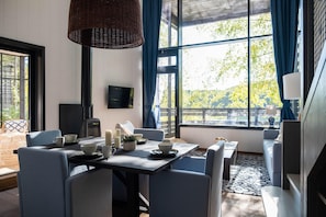 Living room - Duplex in Tournai With Lake Views (Antoing)