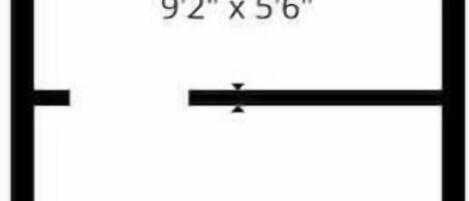 A floor plan with a bathroom measuring 9'2' x 5'6' and a bedroom measuring 9'2' x 10'9'.
