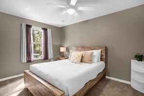 3 Schlafzimmer, Bügeleisen/Bügelbrett, WLAN, Bettwäsche