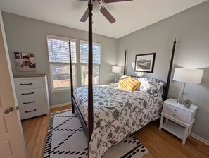 3 dormitorios, tabla de planchar con plancha, wifi y ropa de cama