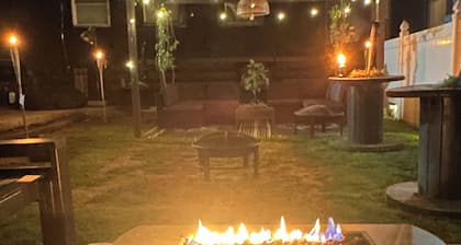 Stylish 5-Bedroom Duplex Near NYC for Large Groups/Sleeps 16+Breakfast Included