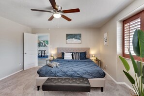 4 bedrooms, iron/ironing board, WiFi, bed sheets