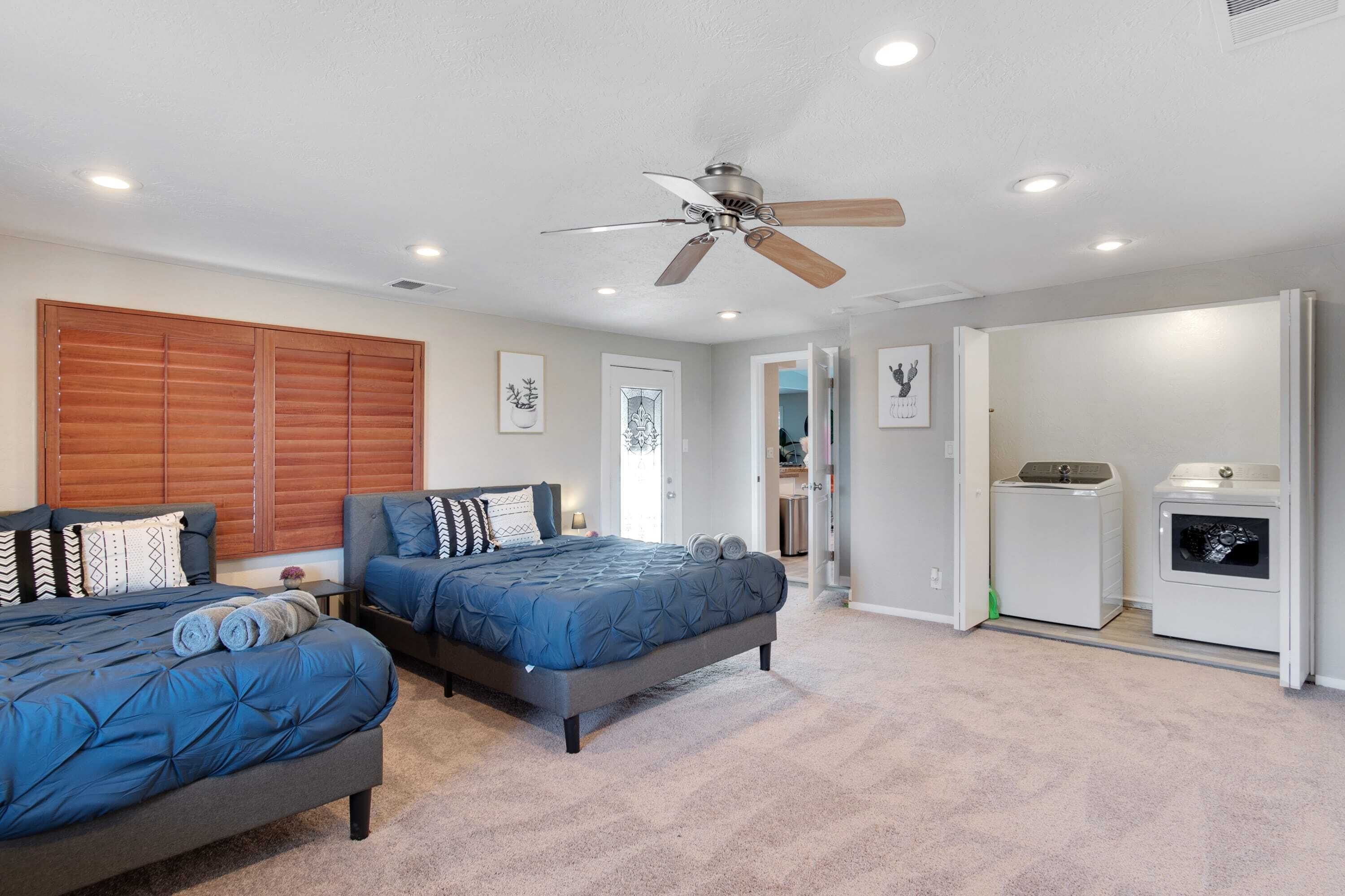 4 habitaciones, tabla de planchar con plancha, wifi y ropa de cama 