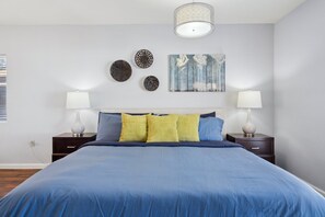 Bügeleisen/Bügelbrett, WLAN, Bettwäsche