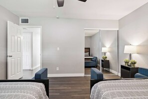 4 chambres, fer et planche à repasser, Wi-Fi, literie fournie
