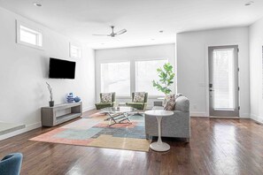 Televisor i oficines 