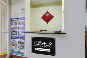 Hus | Reception
