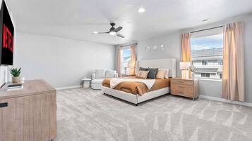 5 camere, una scrivania, ferro/asse da stiro, culla da viaggio