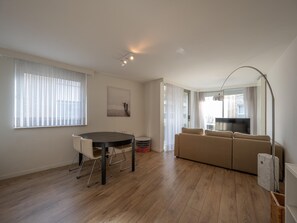 Apartment | Living room - Apartment in Heist Near the Beach (Knokke-Heist)