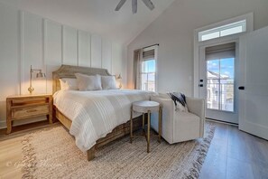 6 soverom, strykejern/-brett, wi-fi (inkludert) og sengetøy