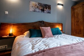 Comfort Room, Garden View | Desk, laptop workspace, soundproofing, free WiFi - Au Repos De La Licorne (Gommegnies)